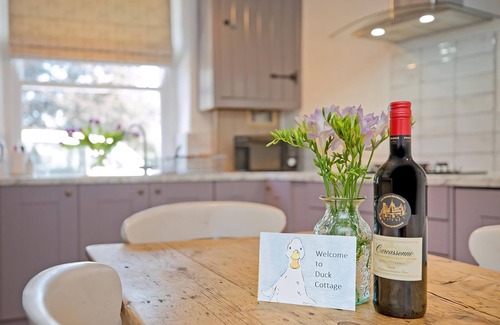 Eshton Cottage | An immaculately presented, 2 bedroom property with river views.