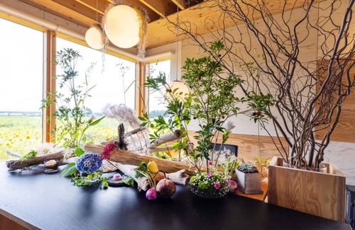 Chitose House | An inn where you can spend time surrounded by the - Ezo Shiba/Chitose Hokkaidō