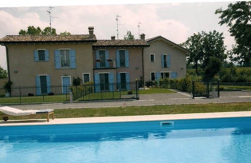 Gragnano Trebbiense House | an oasis in nature