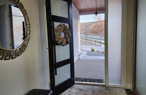 Southwest Mission House | An Oasis Vacation