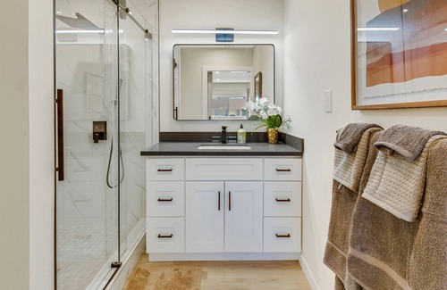 Agua Dulce House | An Outstanding Relaxing LA Oasis Perfect Vacation - North Hollywood