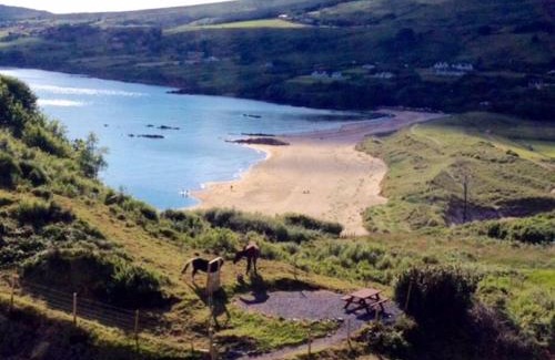 Killybegs House | An Uaimh , superb 6 bedroom house.