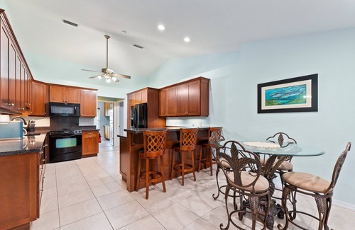 Vero Beach House | Ana's Country House large 4-bedroom house 1 acre in beautiful Vero Beach