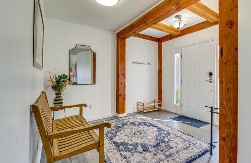 Anacortes House | Anacortes Home with Views of Puget Sound