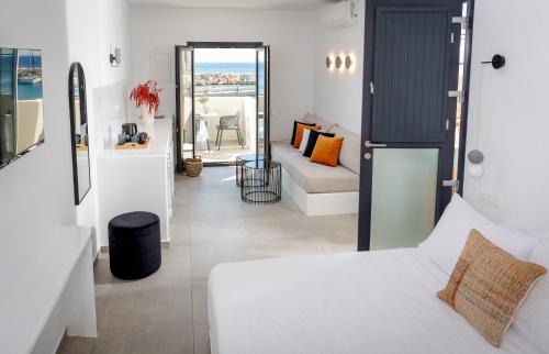 Anafi Hotel | Anafi Drops Mare
