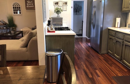 Southwest Anaheim House | Anaheim Convention/Disney/Beaches