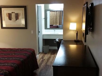 Southwest Anaheim Hotel | Anaheim Lodge