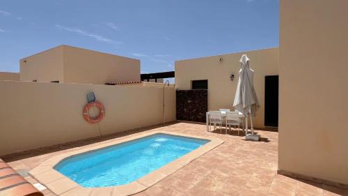 La Oliva House | Anahi Homes Corralejo- Dracaena 18