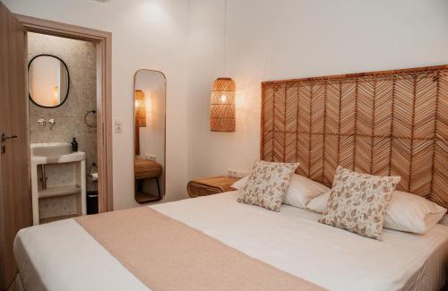 Naxos Hotel | Anais Of Naxos