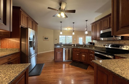 Corinth House | ANAM CARA– Woodland setting near Ark Encounter!