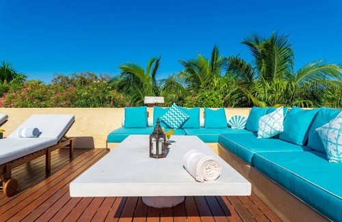 Chacchoben Villa | ANANA Hacienda Chekul | Meals and Chef included