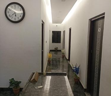 Seraikela Hotel | Anand Vihar