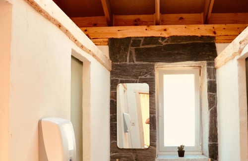 Covilha House | ANANDA GUESTHOUSE AL