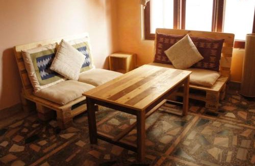 Boudhha Bed & Breakfast | Ananda Tree House Eco Homestay