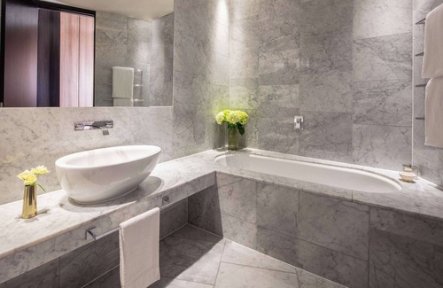 Grand Canal Dock Hotel | Anantara The Marker Dublin - A Leading Hotel of the World