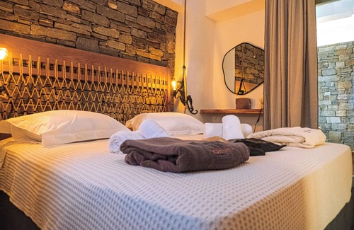 Paros Hotel | Anapnoe Resort by ParosKite