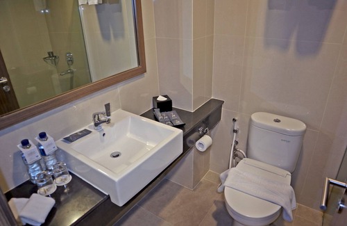 Medan Hotel | Anara Sky Kualanamu Hotel