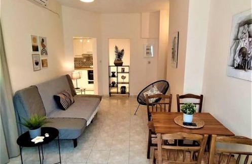 Moudros Apartment | Anastasia's Garden - Yellow Apartment