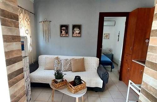 Ialyssos House | Anastasias holiday house with garden 1