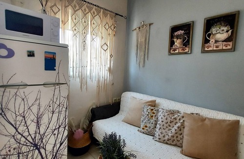 Ialyssos House | Anastasias holiday house with garden 1