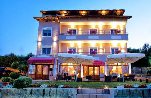 Kastoria Hotel | Anastassiou Hotel - Bike and motorcycle friendly hotel