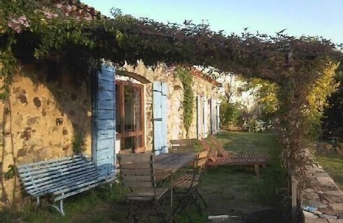 Olmi Cappella Cottage | Anc typical stone stables in the heart of GIUNSSANNI to OLMI CAPELLA