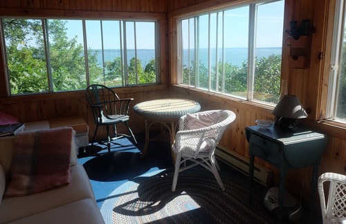 Sainte-Croix House | Ancestral Home, for one Couple