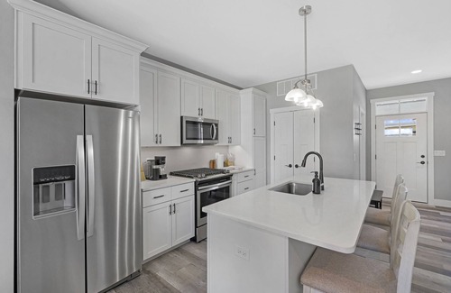 Ottawa House | Anchor's Away 3 bed 3.5 bath