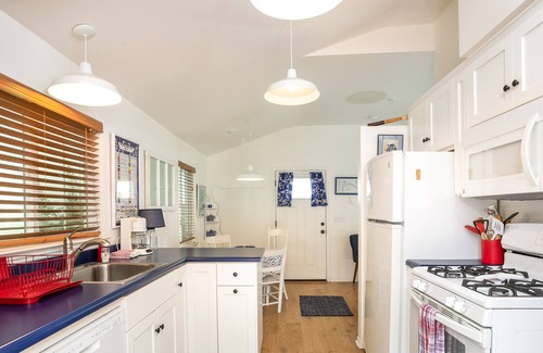 Eastside Santa Cruz House | Anchor's Away