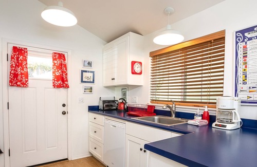 Eastside Santa Cruz House | Anchor's Away