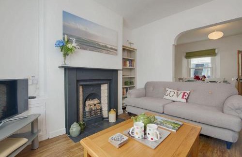 Watchet House | Anchorage