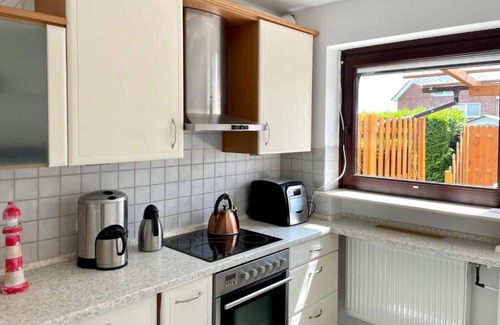Fliegenberg Apartment | Anchorage - Holiday apartment on the Elbe dyke