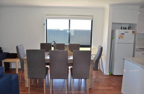 Port Macdonnell House | Anchorage Port MacDonnell