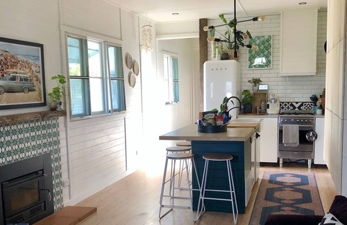 Currarong Cottage | Anchored Currarong - Luxurious Couples Retreat