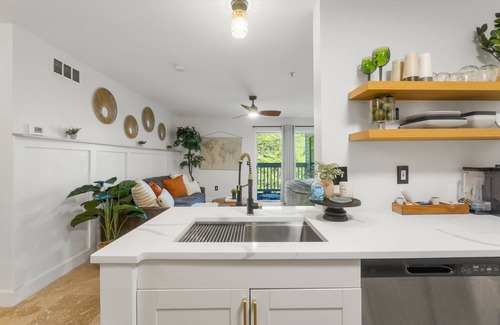 Indian Bayou Condo | Anchors Away -Destin Sleeps 4