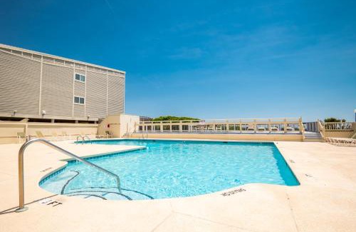 Long Beach House | Anchors Away