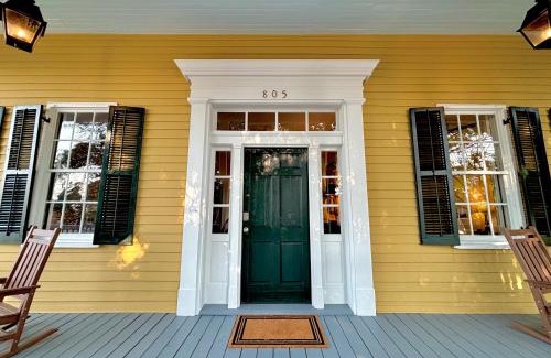 Vicksburg Bed & Breakfast | Anchuca Historic Mansion & Inn