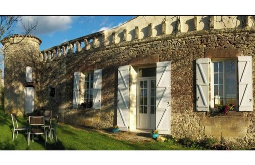 Lamothe-Landerron Apartment | Ancien Haras de la Tour - One-Bedroom Suite