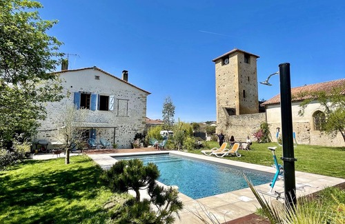 Beauchalot House | Ancien Presbytère du 17eme sur 1750 m2 de Jardin