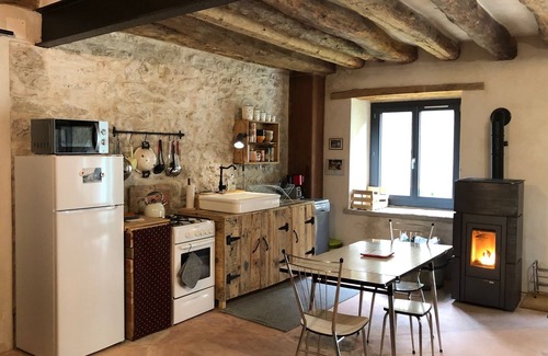 Saint-Agnan-en-Vercors Apartment | Ancienne Étable Entièrement Rénovée au Cœur du Parc National du Vercors
