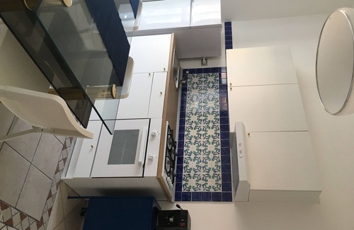 Historical Downtown Salerno Apartment | Ancient house in the center