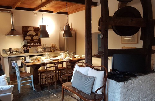 Ortonovo Villa | Ancient luxury oil mill