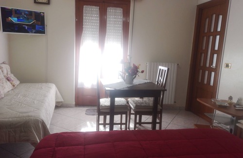 Regalbuto Bed & Breakfast | Ancient Portal Host Roberto