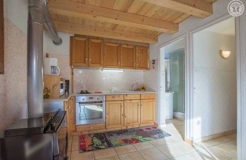 Ugine House | ANCOLIE JOLY - UGINE