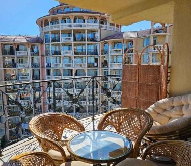Elenite Apartment | Andalusia Apartments