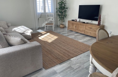 Espartinas House | andalusian family home