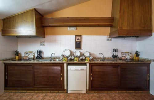 Rivero de Posadas Cottage | Andalusian Getaway; Game of Thrones Castle