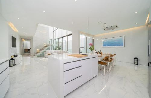Choeng Thale Villa | Andaman Villa 15 minutes from Bangtao Beach
