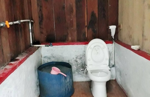 Saprokren House | Andau Homestay
