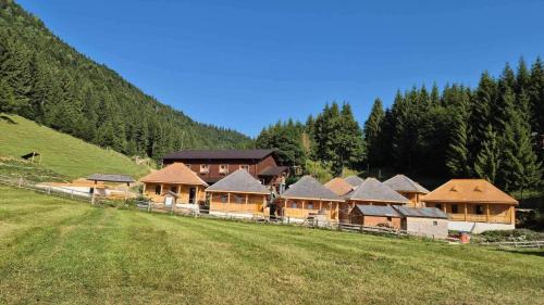 Moeciu de Sus Cabin | Andolia